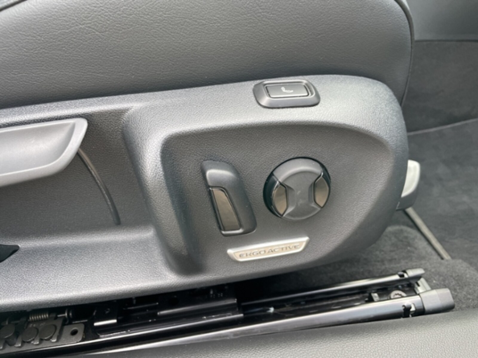 Volkswagen Passat – Bild 33