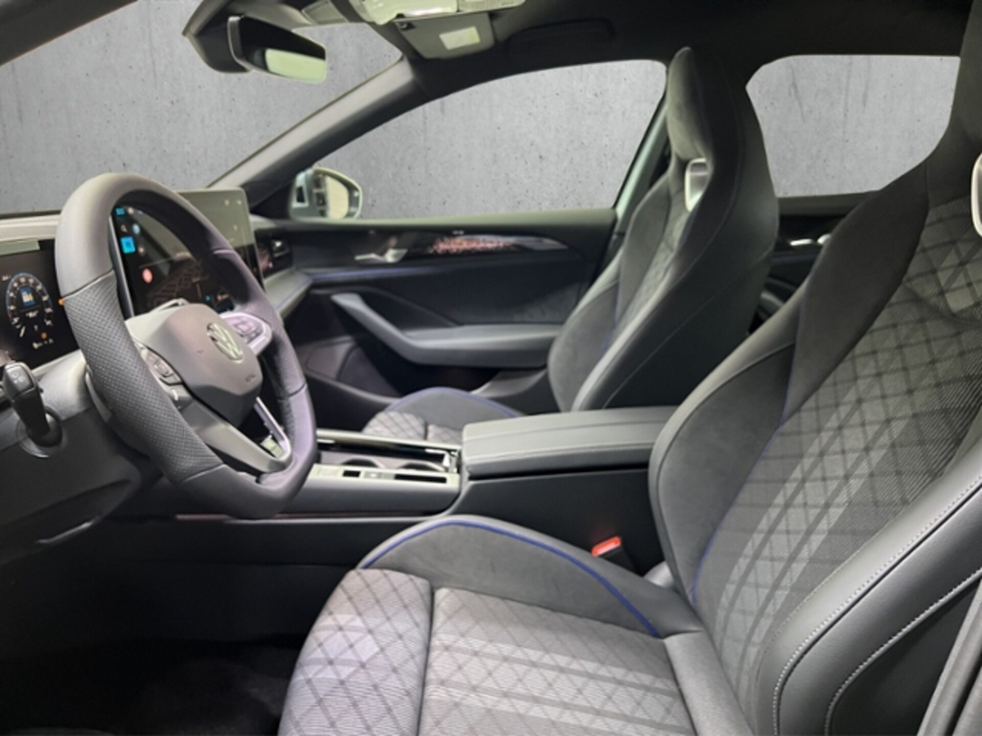Volkswagen Passat R-Line