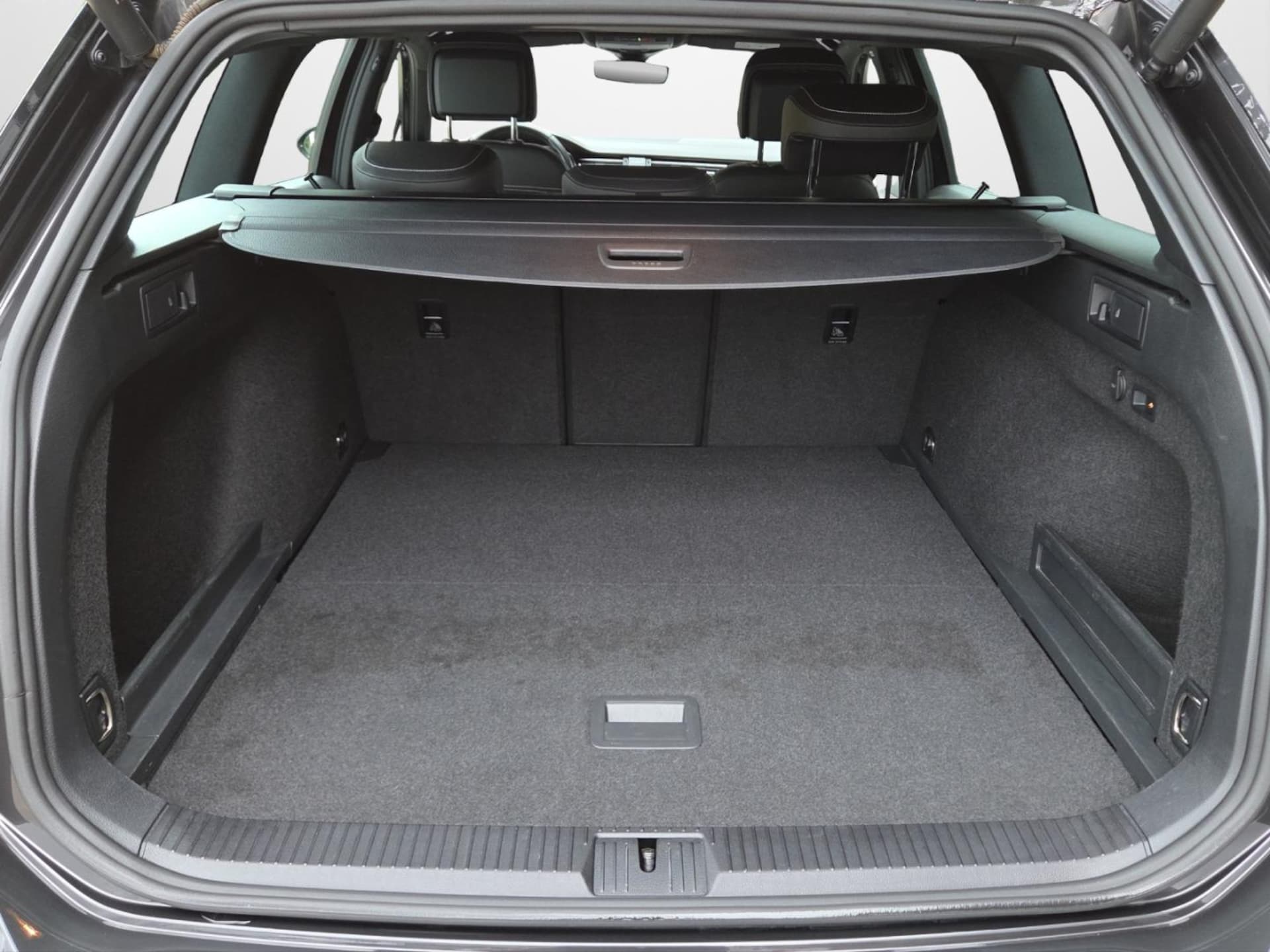 Volkswagen Passat Variant Elegance