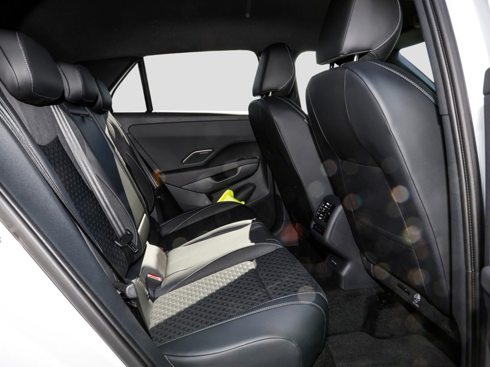 Volkswagen T-Roc – Bild 10