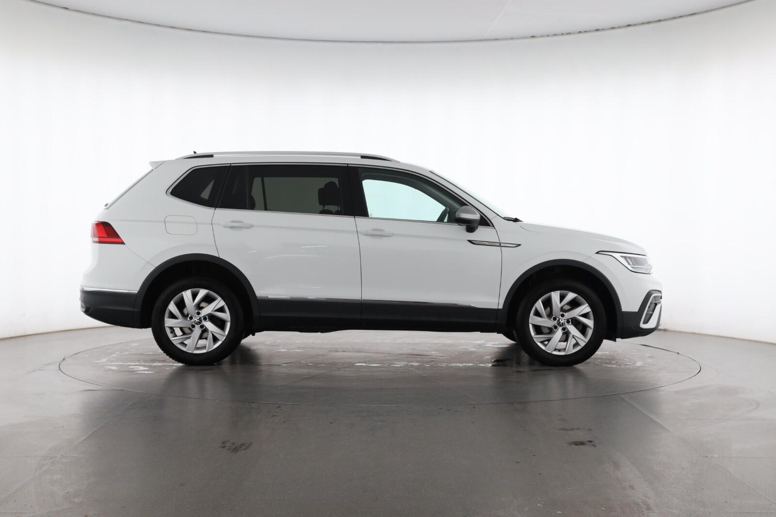 Volkswagen Tiguan Allspace – Bild 7