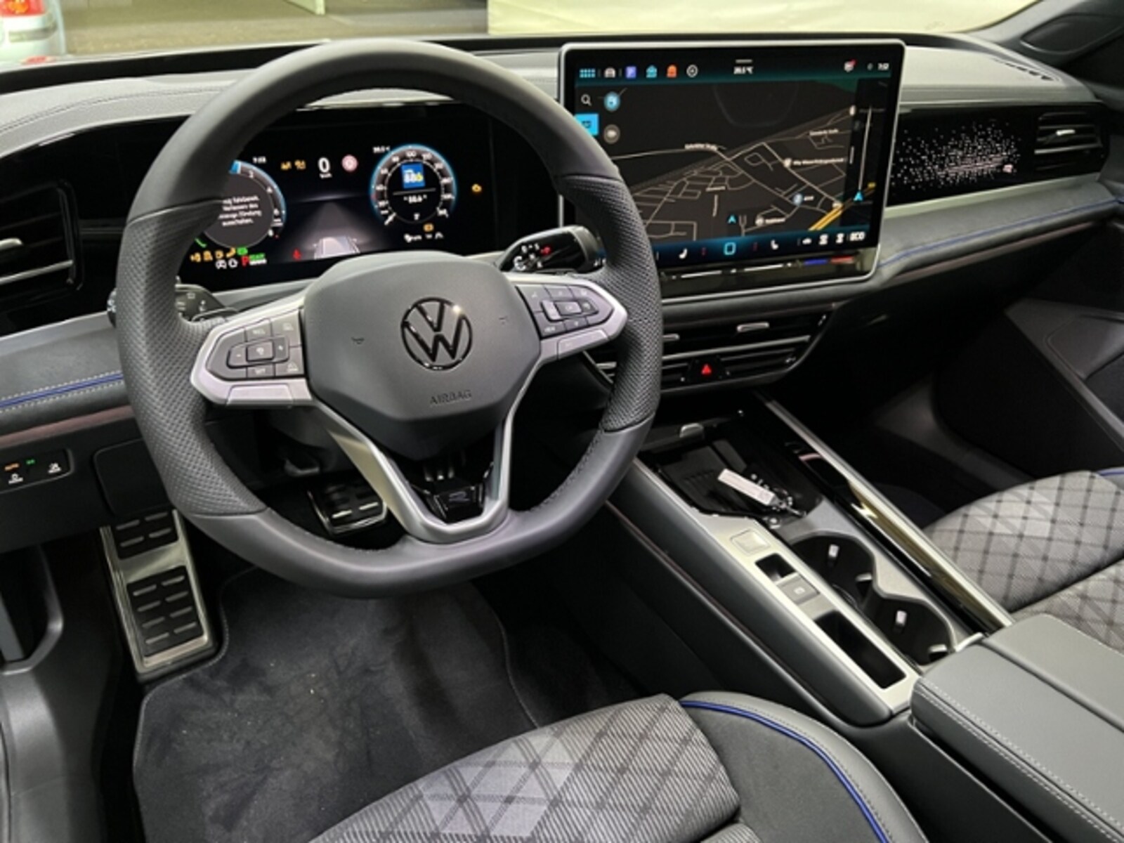 Volkswagen Passat – Bild 7