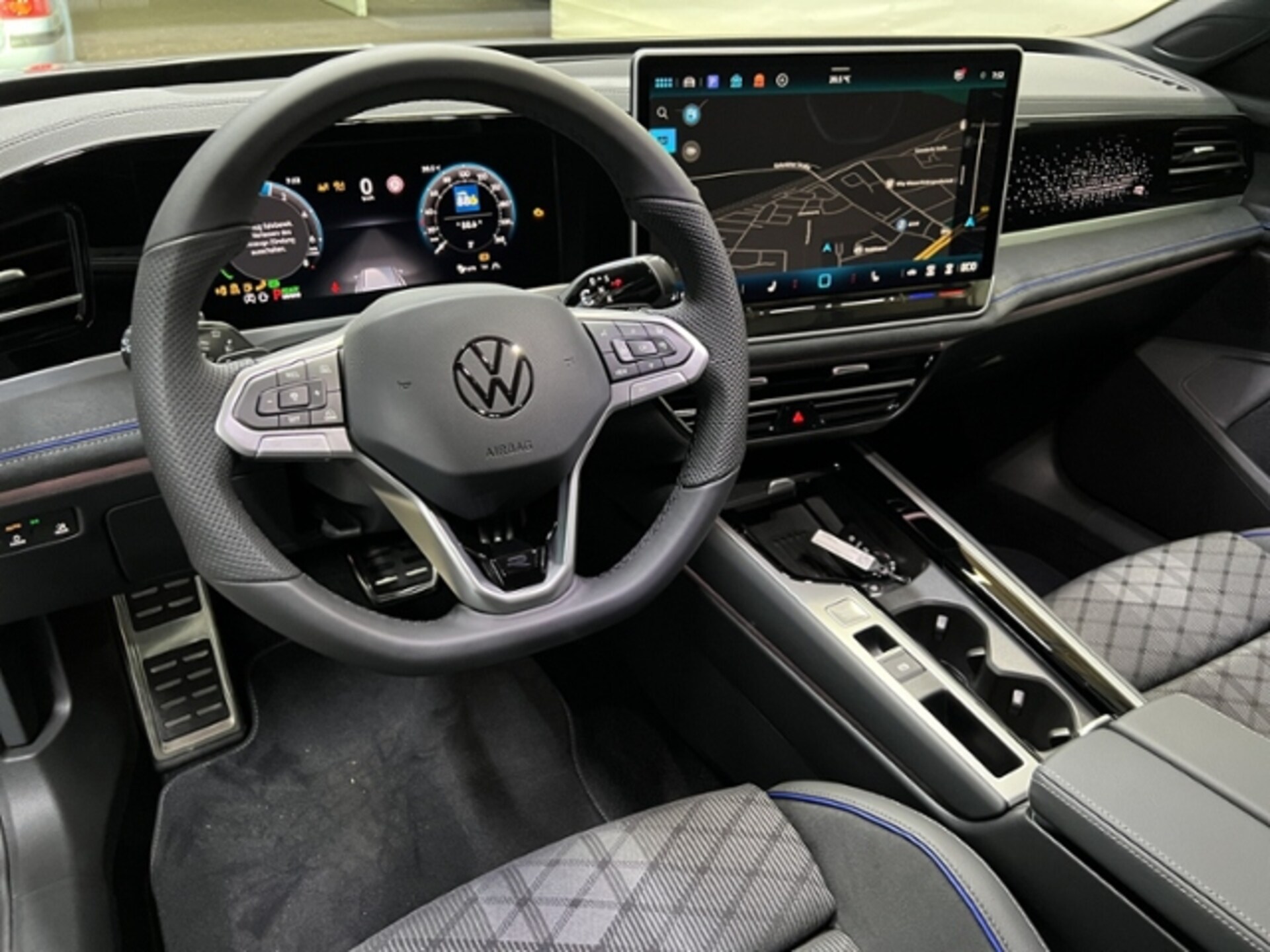 Volkswagen Passat R-Line