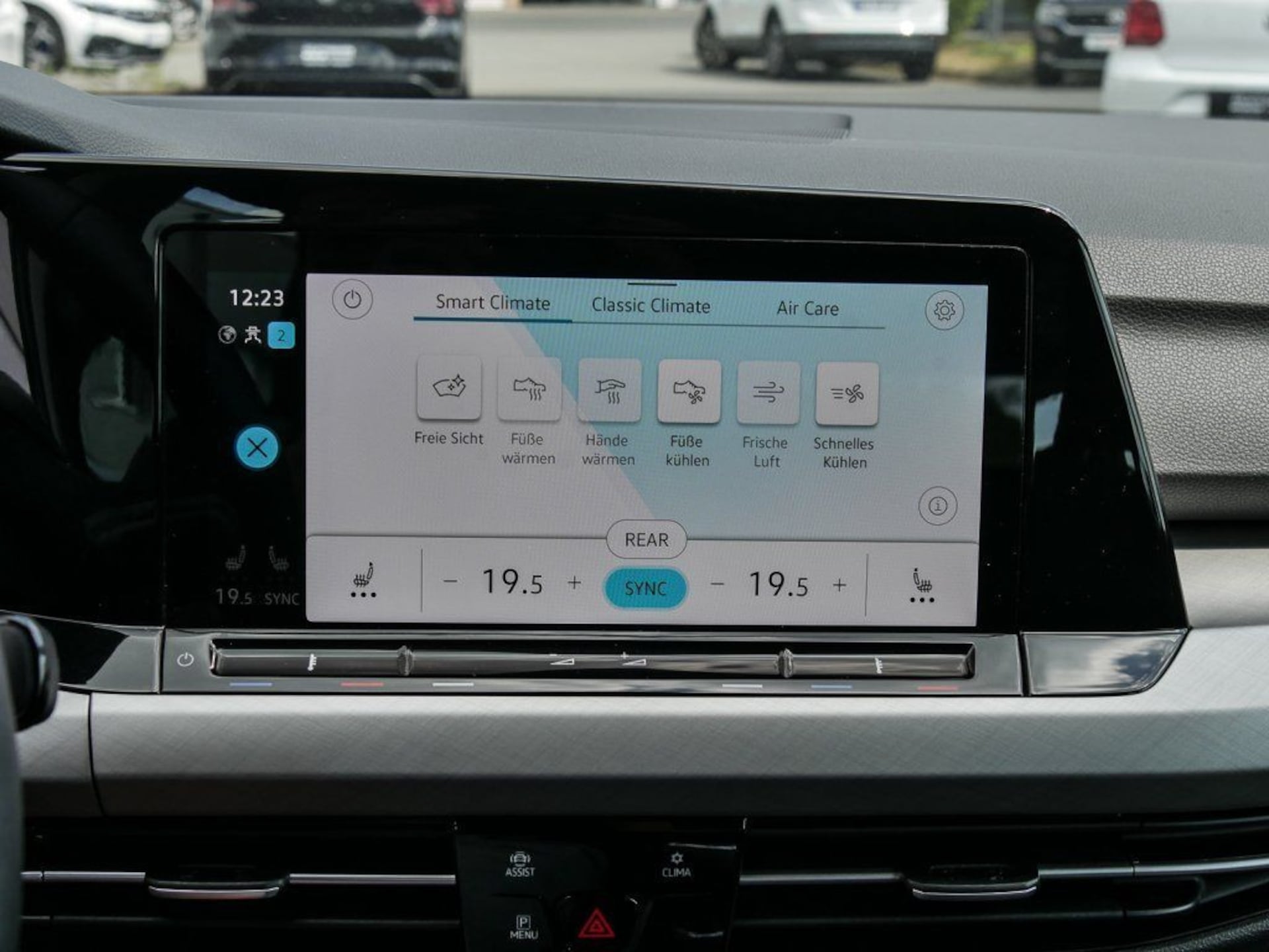 Volkswagen Golf Variant Life