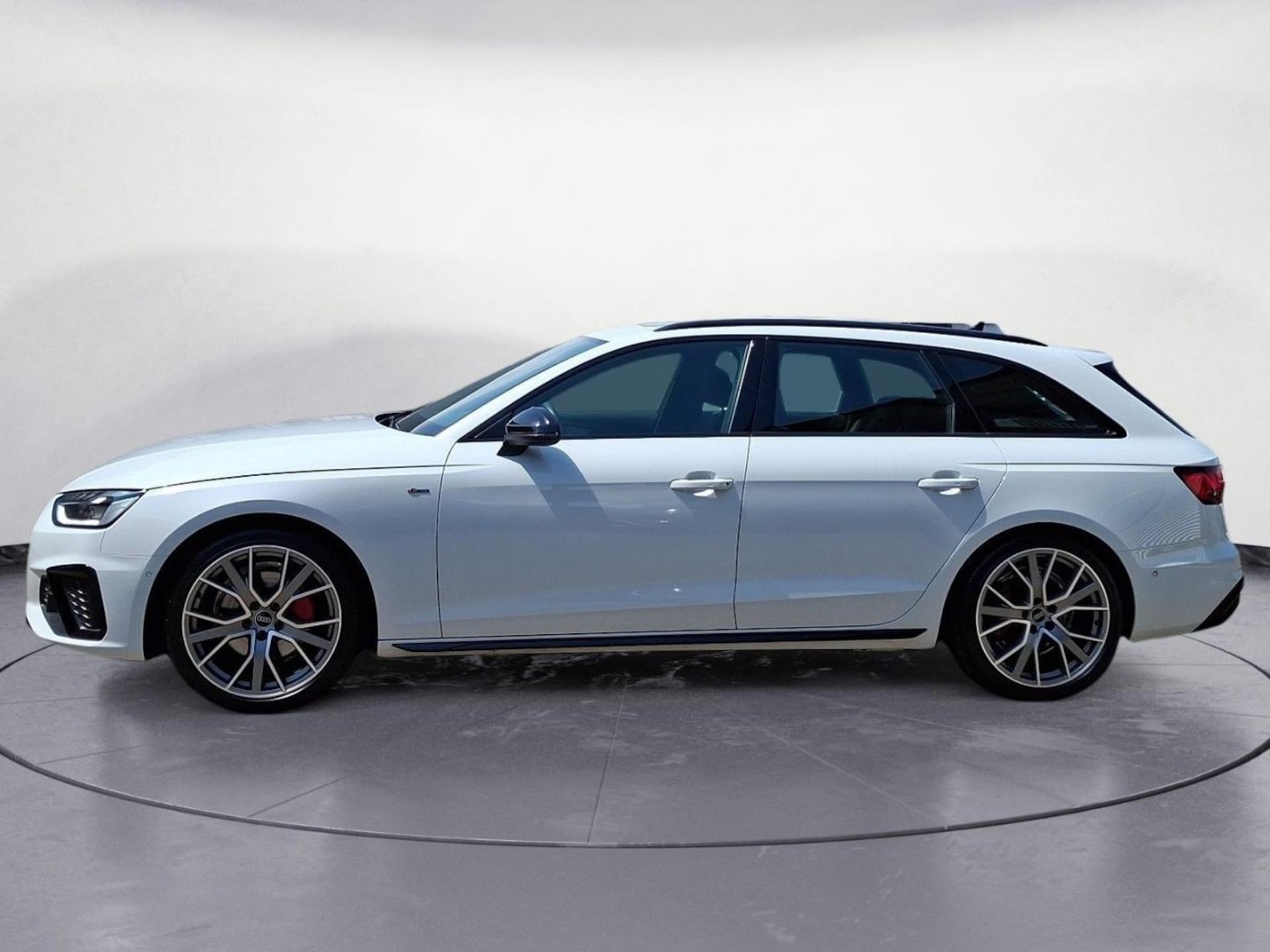 Audi A4 Avant S line