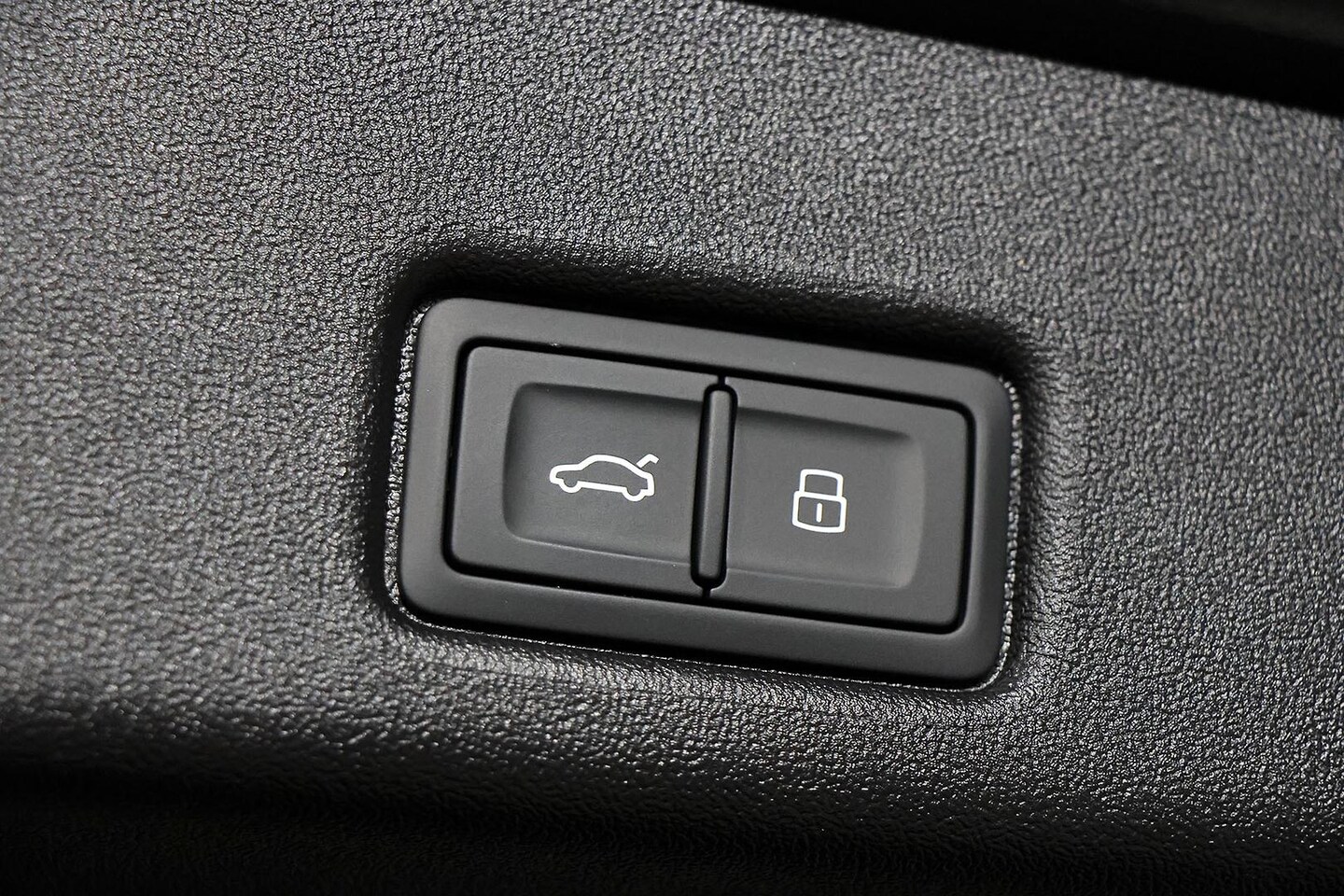 Image about Audi Q5 SUV TDI quattro 150 kW sport