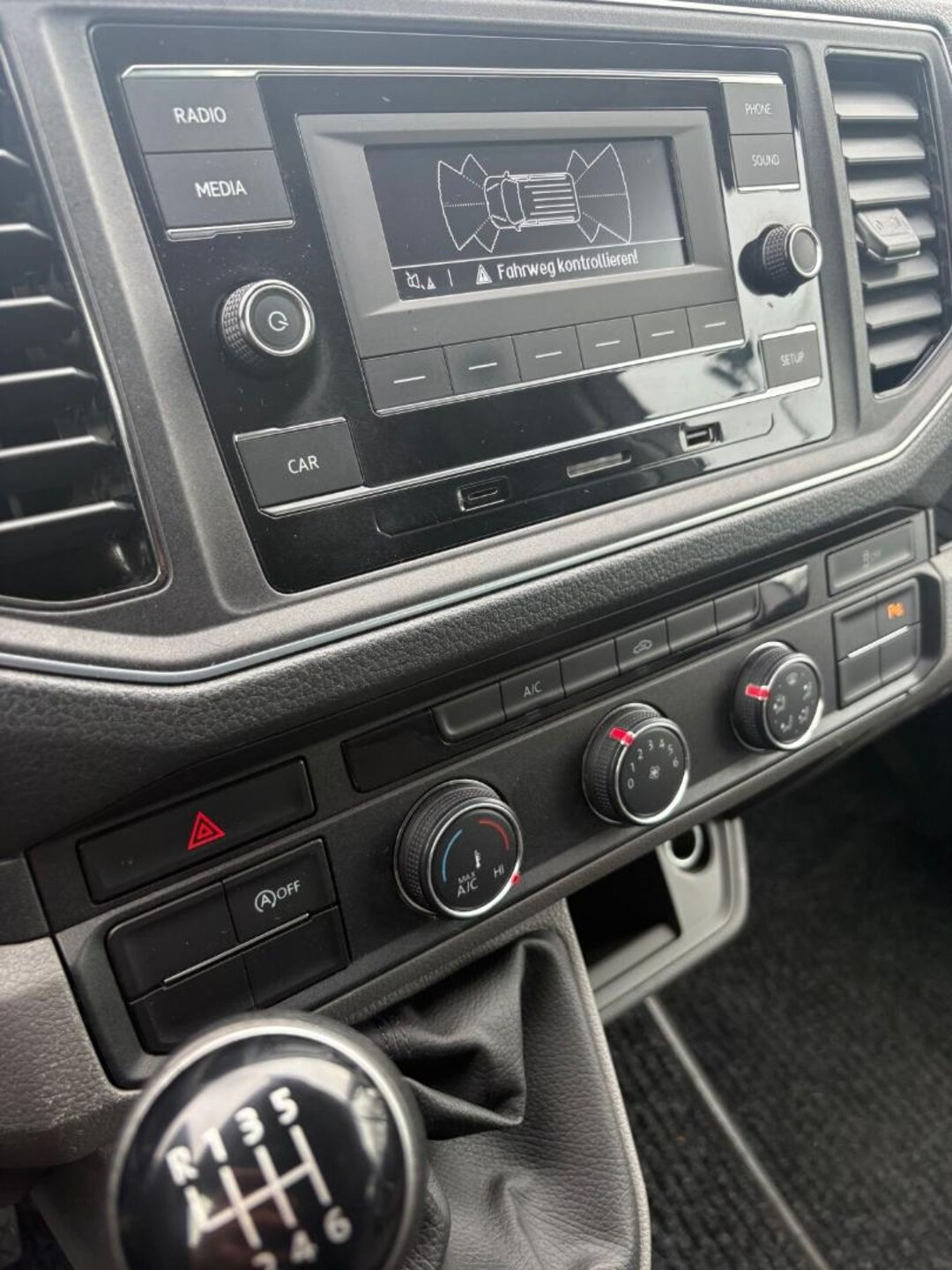 Volkswagen Crafter Kasten mittlerer Radstand