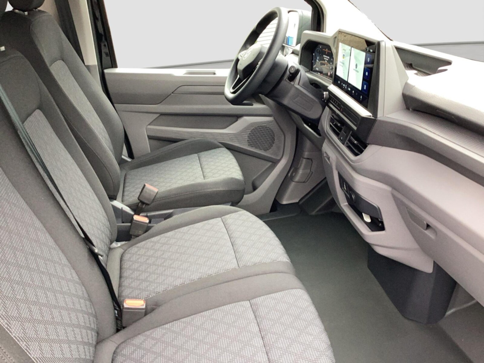 Volkswagen Transporter Kombi langer Radstand – Bild 12