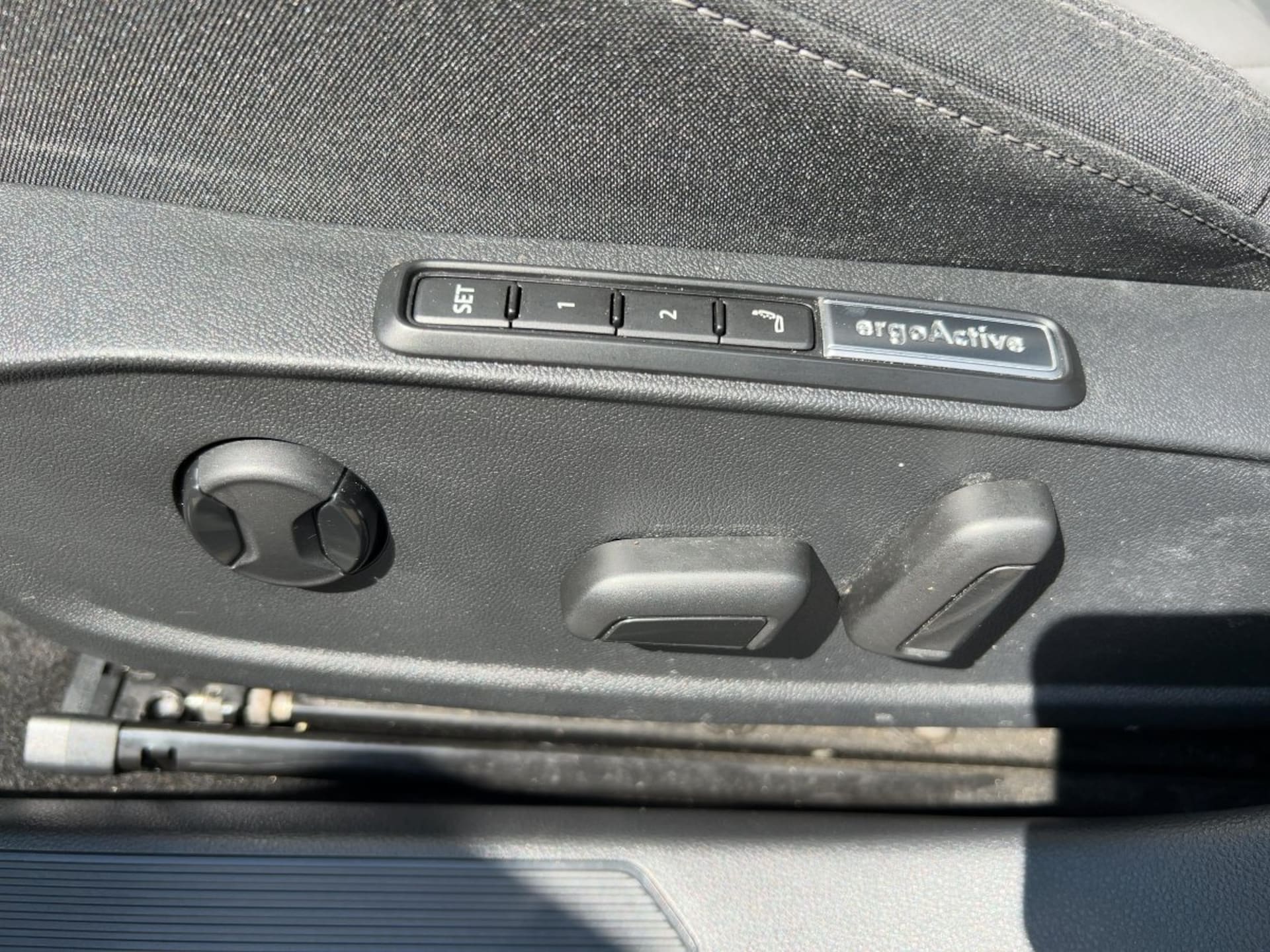 Volkswagen Golf Style
