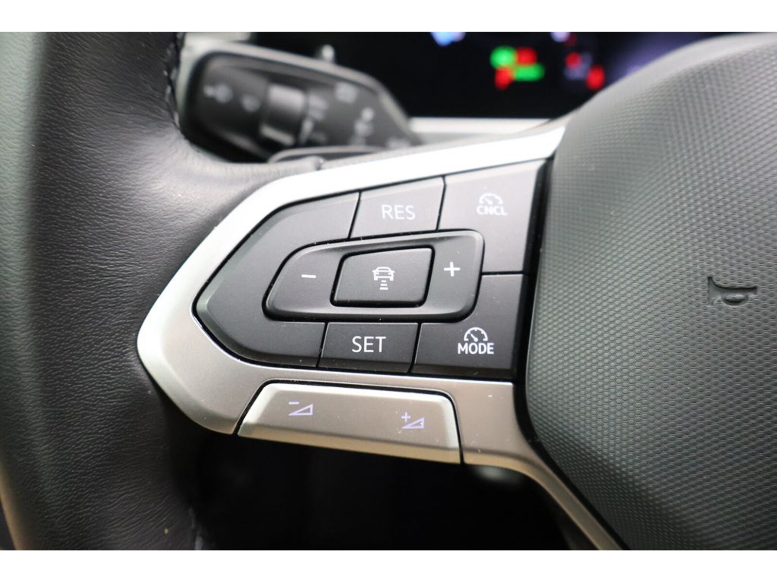 Volkswagen Passat – Bild 17