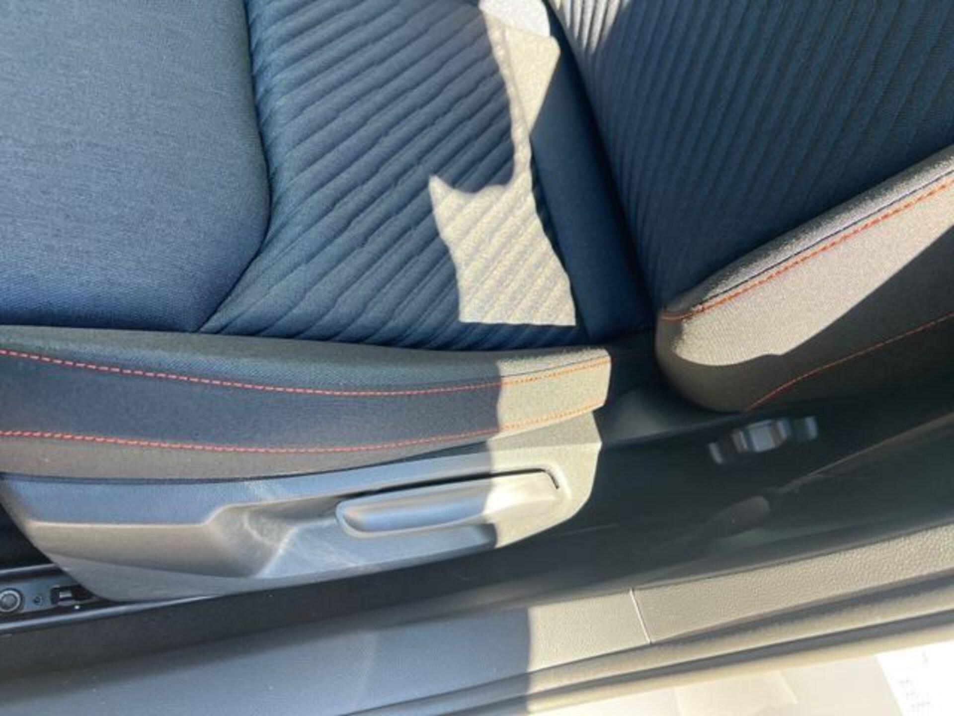 SEAT Arona FR