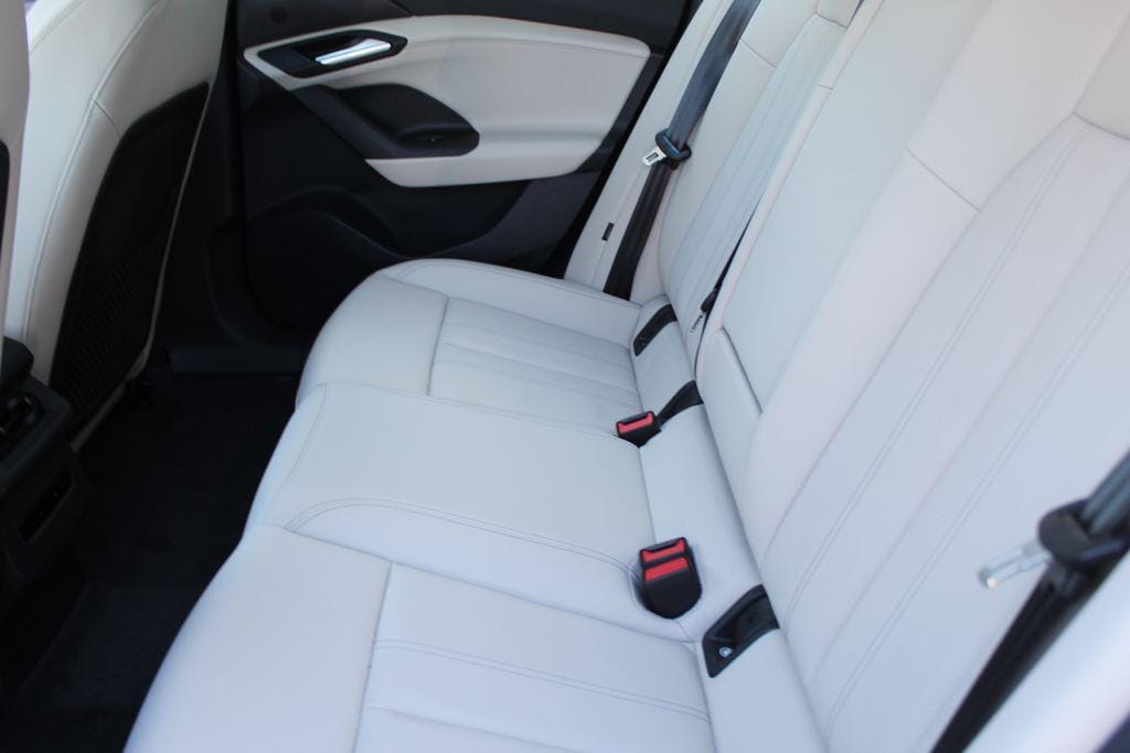 2025 Audi A6 Sportback e-tron Premium - Photo 18