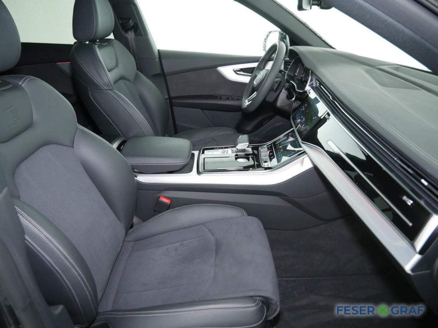 Bild über Audi Q8 SUV 50 TDI quattro tiptronic - für weitere Informationen kontaktieren Sie den Audi Partner