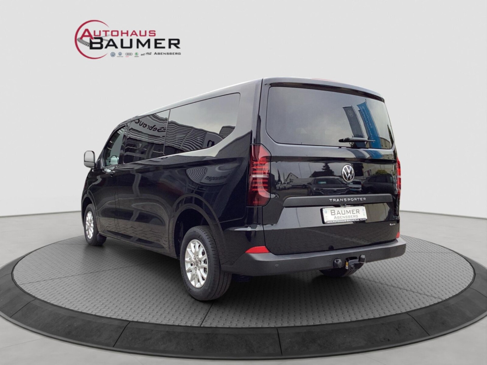 Volkswagen Transporter Kombi langer Radstand – Bild 5