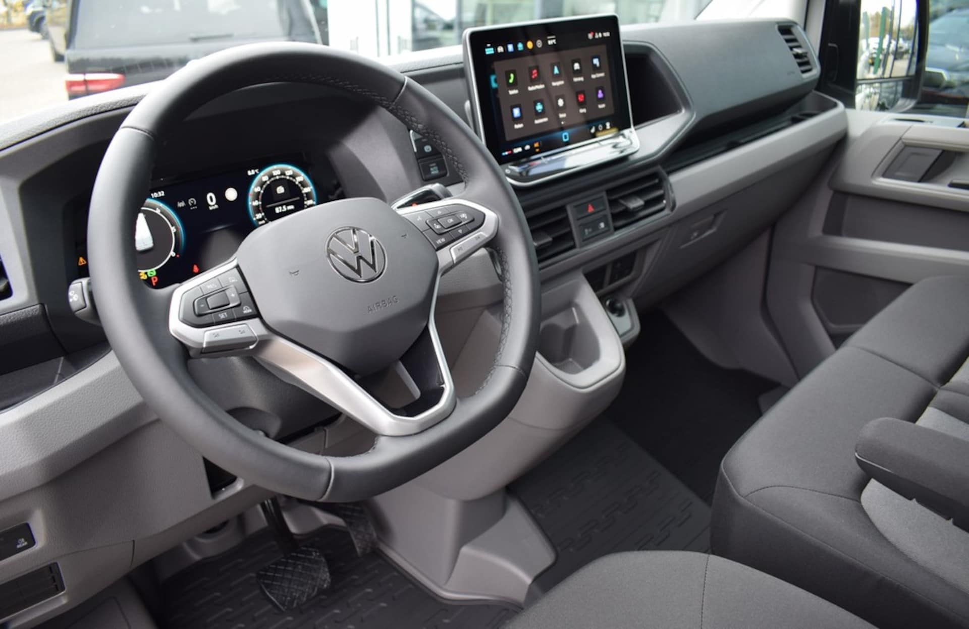Volkswagen Crafter Kasten mittlerer Radstand