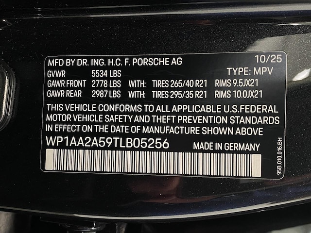 2026 Porsche Macan T - Photo 72