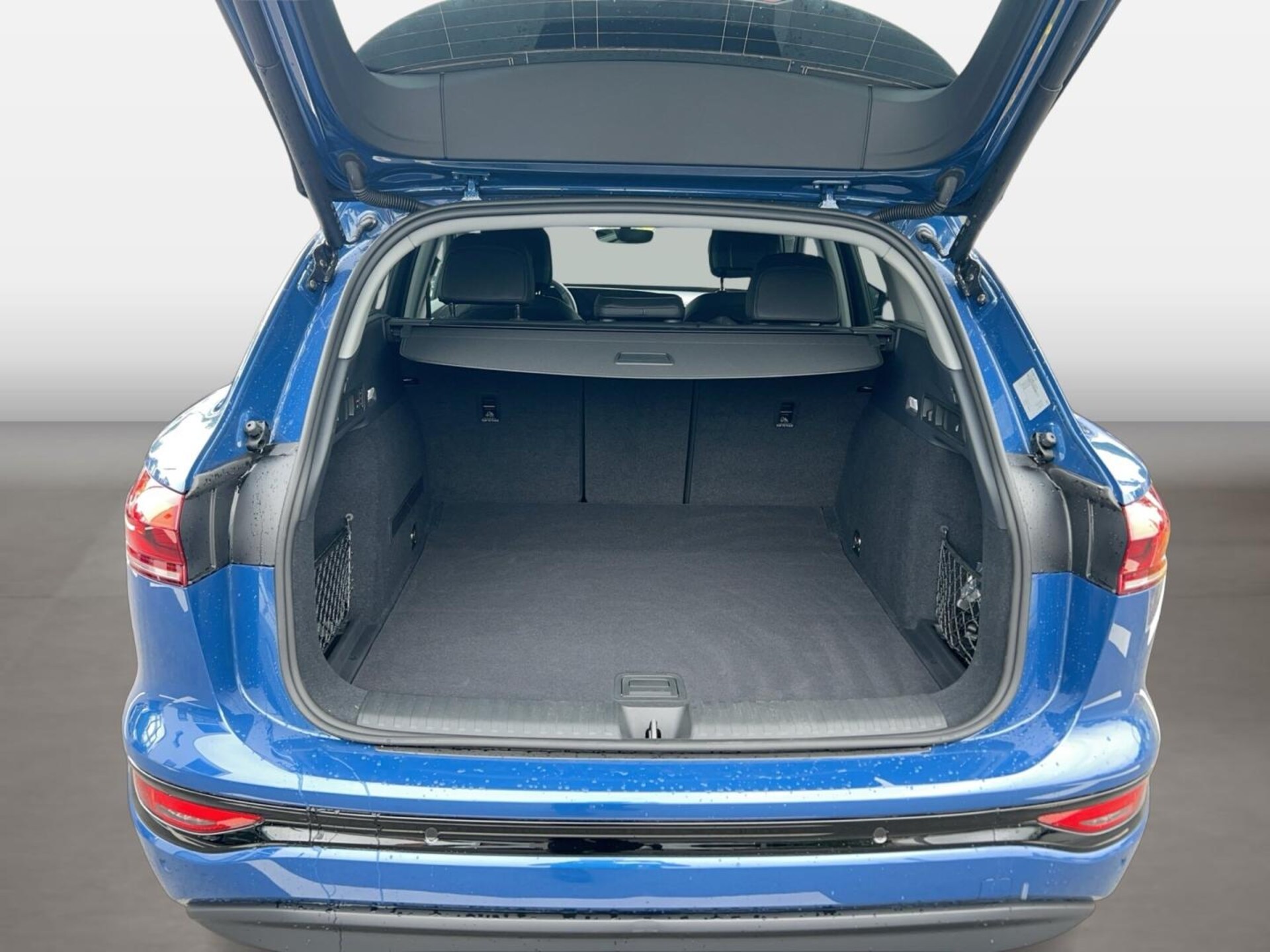 Audi Q6 SUV e-tron
