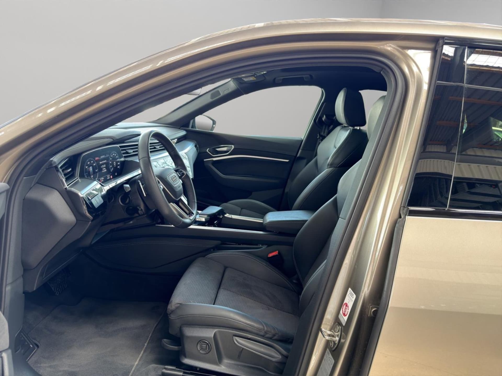 Audi e-tron Sportback S line
