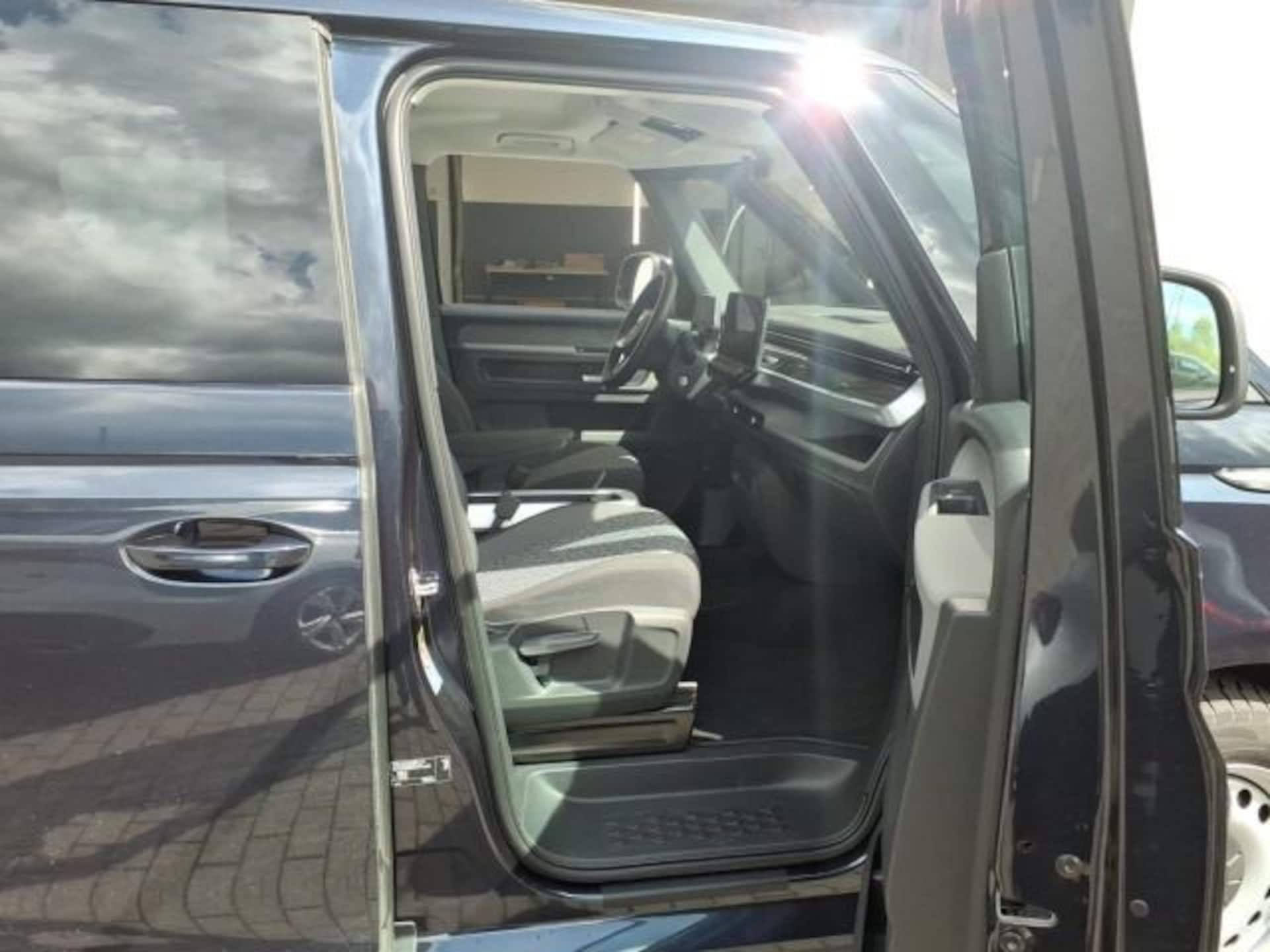 Volkswagen ID. Buzz Pro