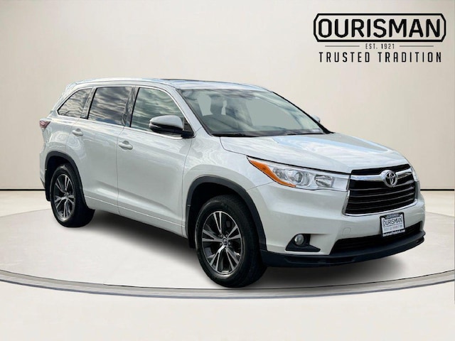 Photo of 2016 Toyota Highlander