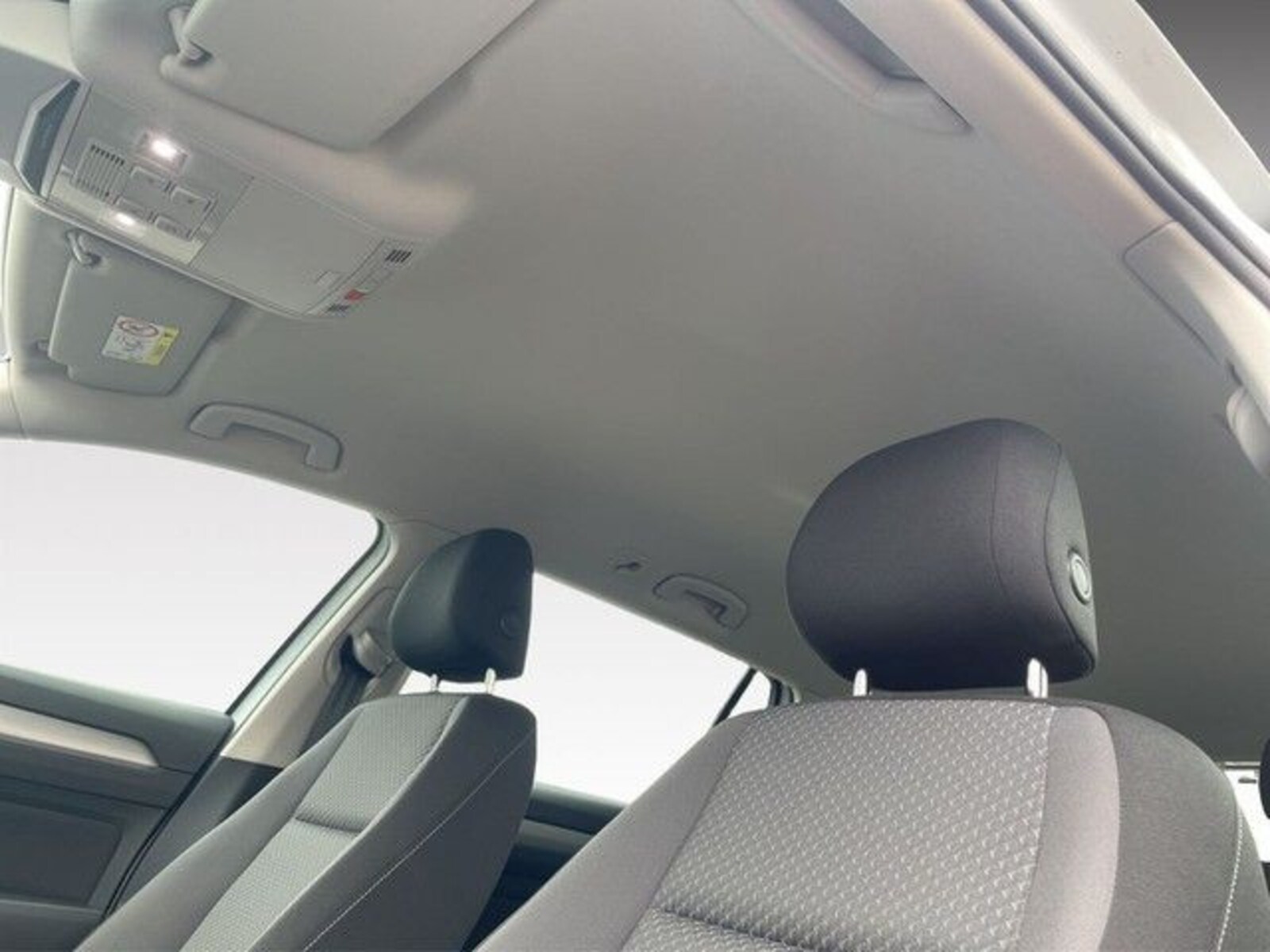 Volkswagen Passat Variant – Bild 15