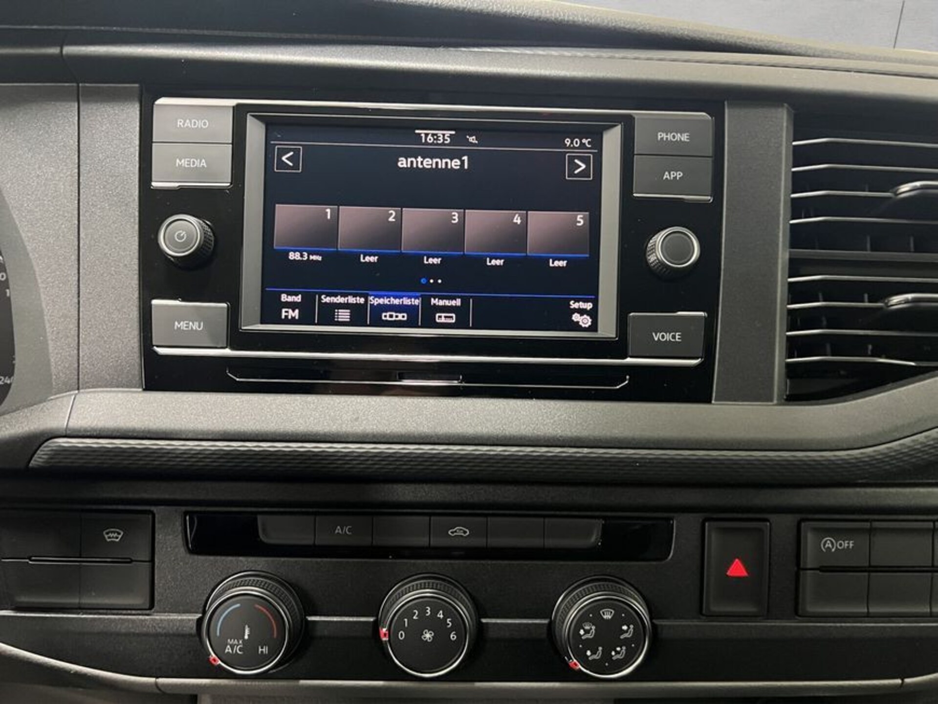 Volkswagen T6.1 Transporter Kasten kurzer Radstand