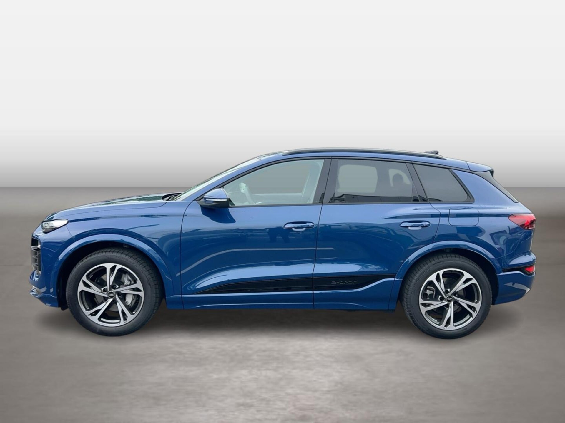 Audi Q6 SUV e-tron