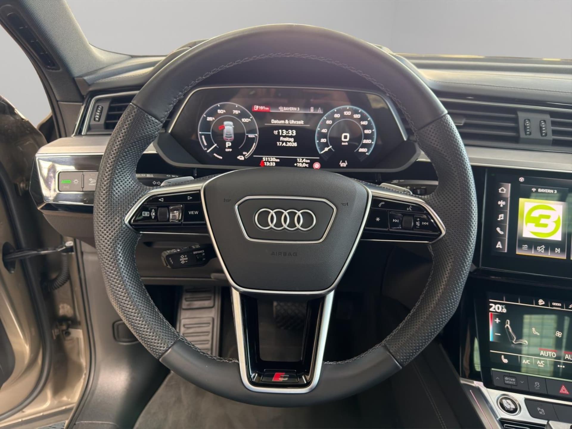 Audi e-tron Sportback S line
