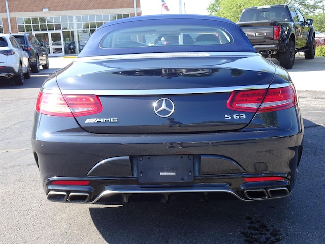2017 Mercedes-Benz