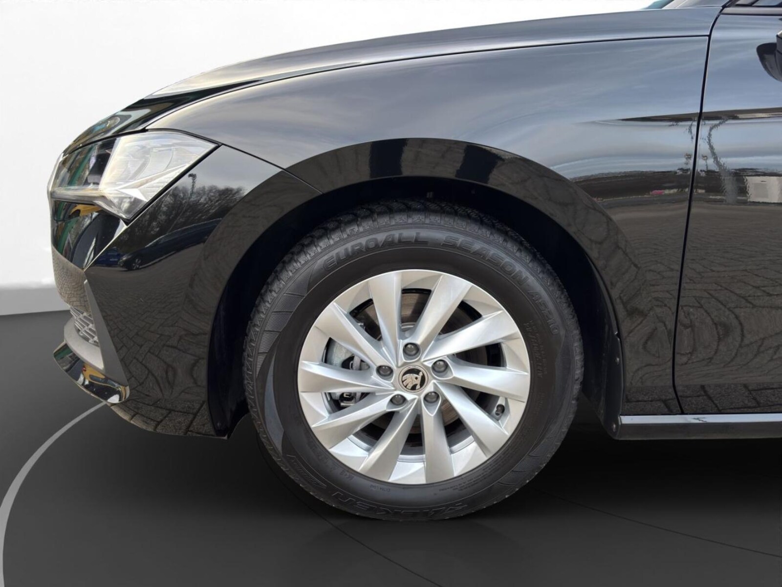 Škoda Superb Combi – Bild 4