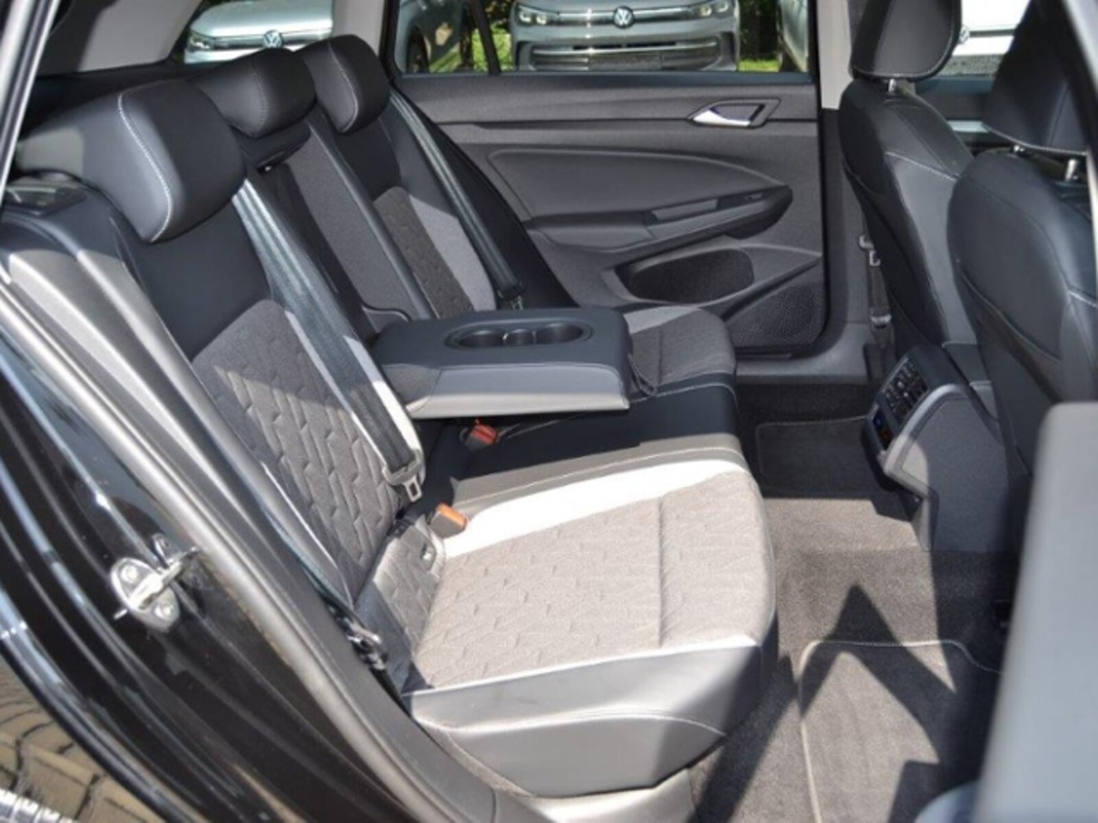 Volkswagen Golf Variant – Bild 9
