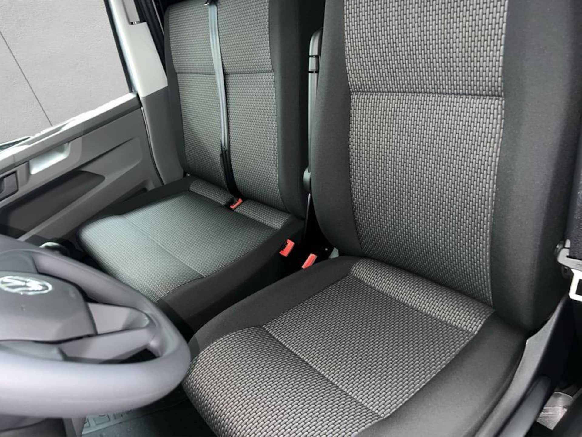 Volkswagen T6.1 Transporter Kasten kurzer Radstand