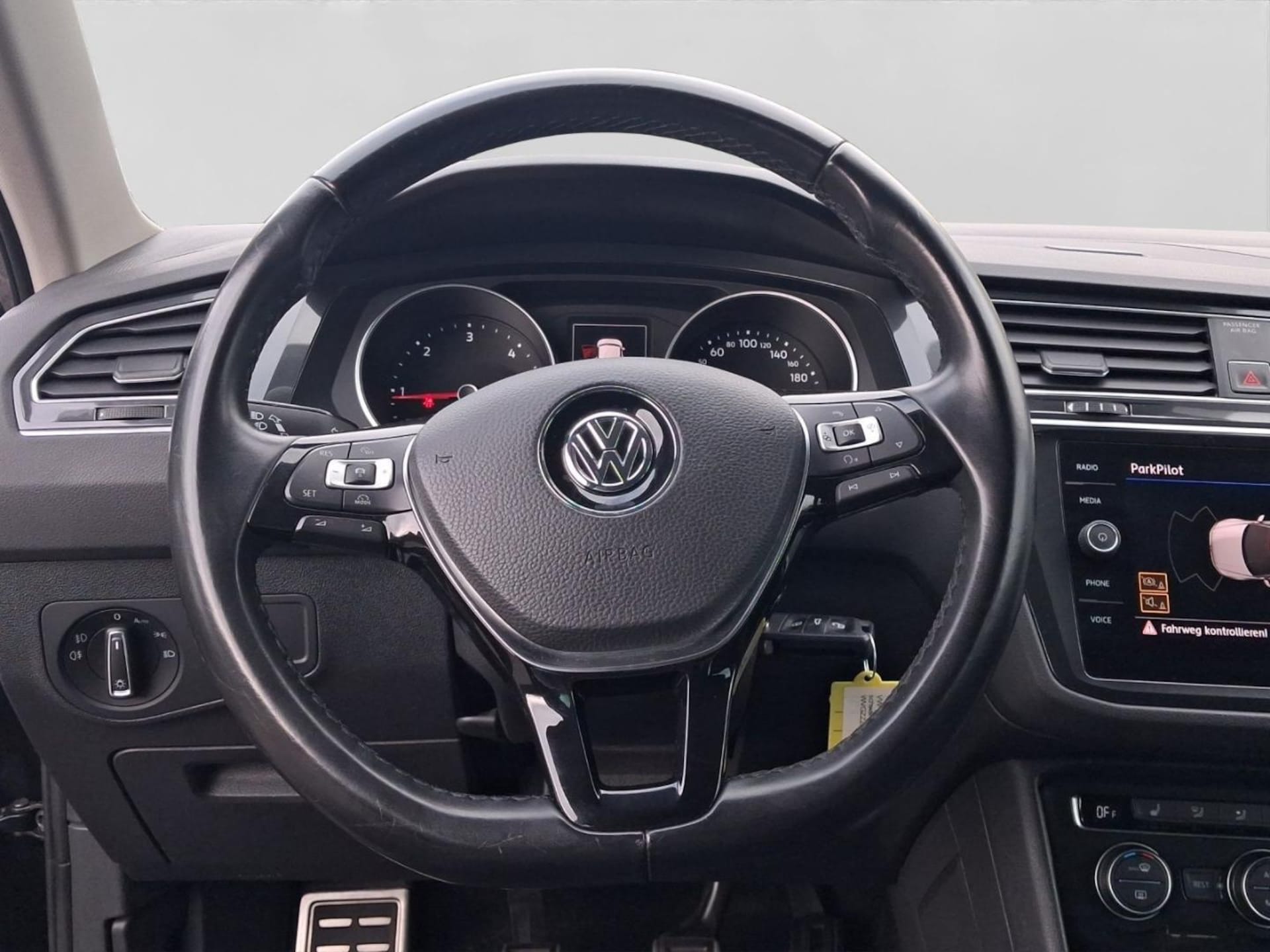 Volkswagen Tiguan SOUND