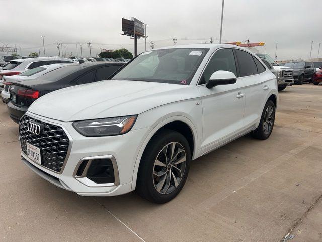 2023 Audi Q5 Sportback 45 Premium Plus's photo