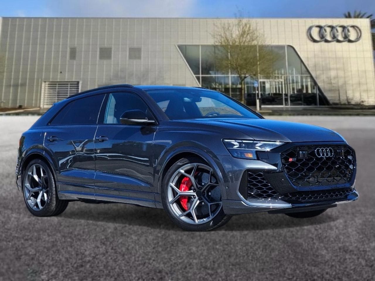 2026 Audi RS Q8 -'s photo