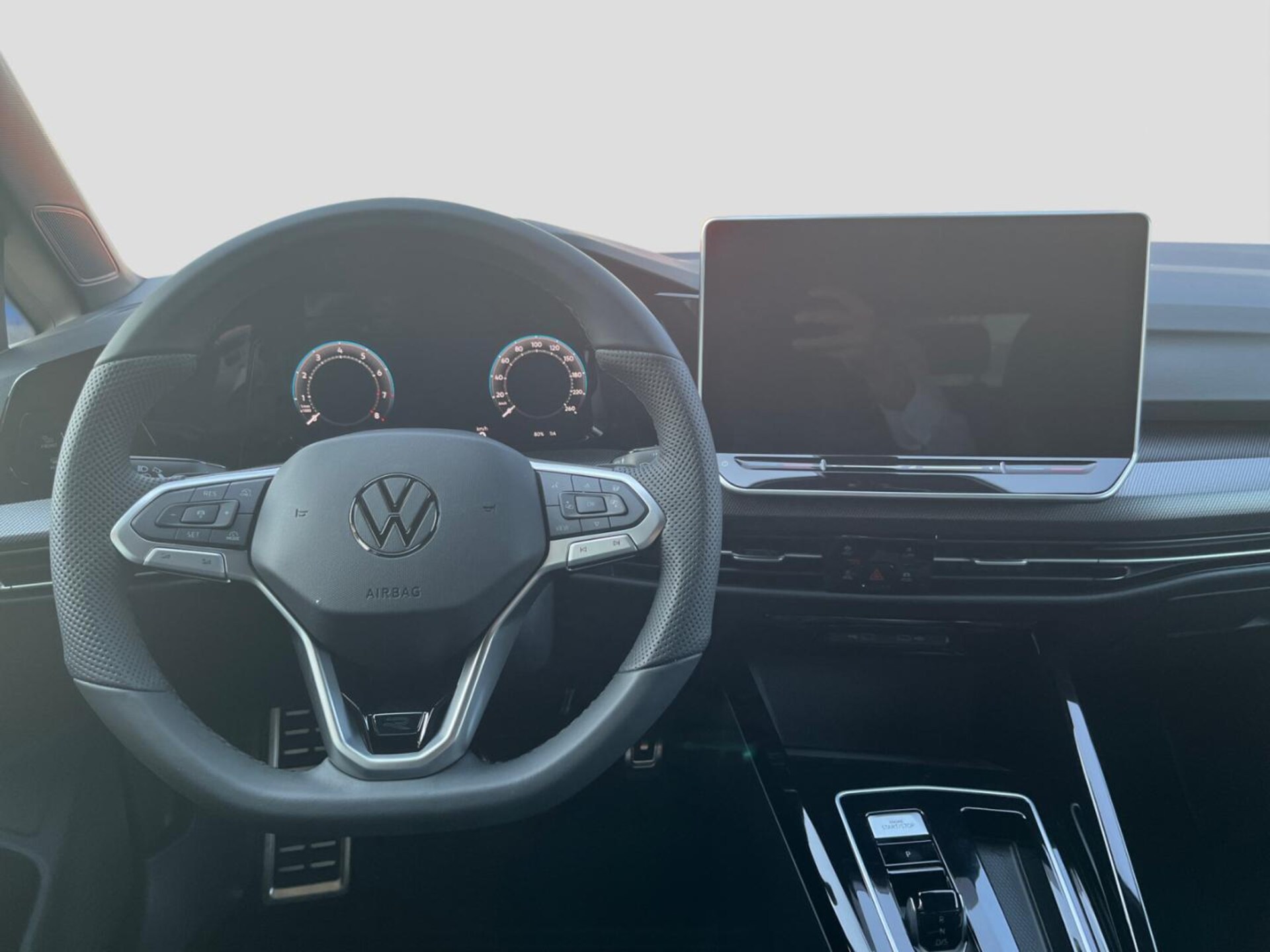 Volkswagen Golf R-Line