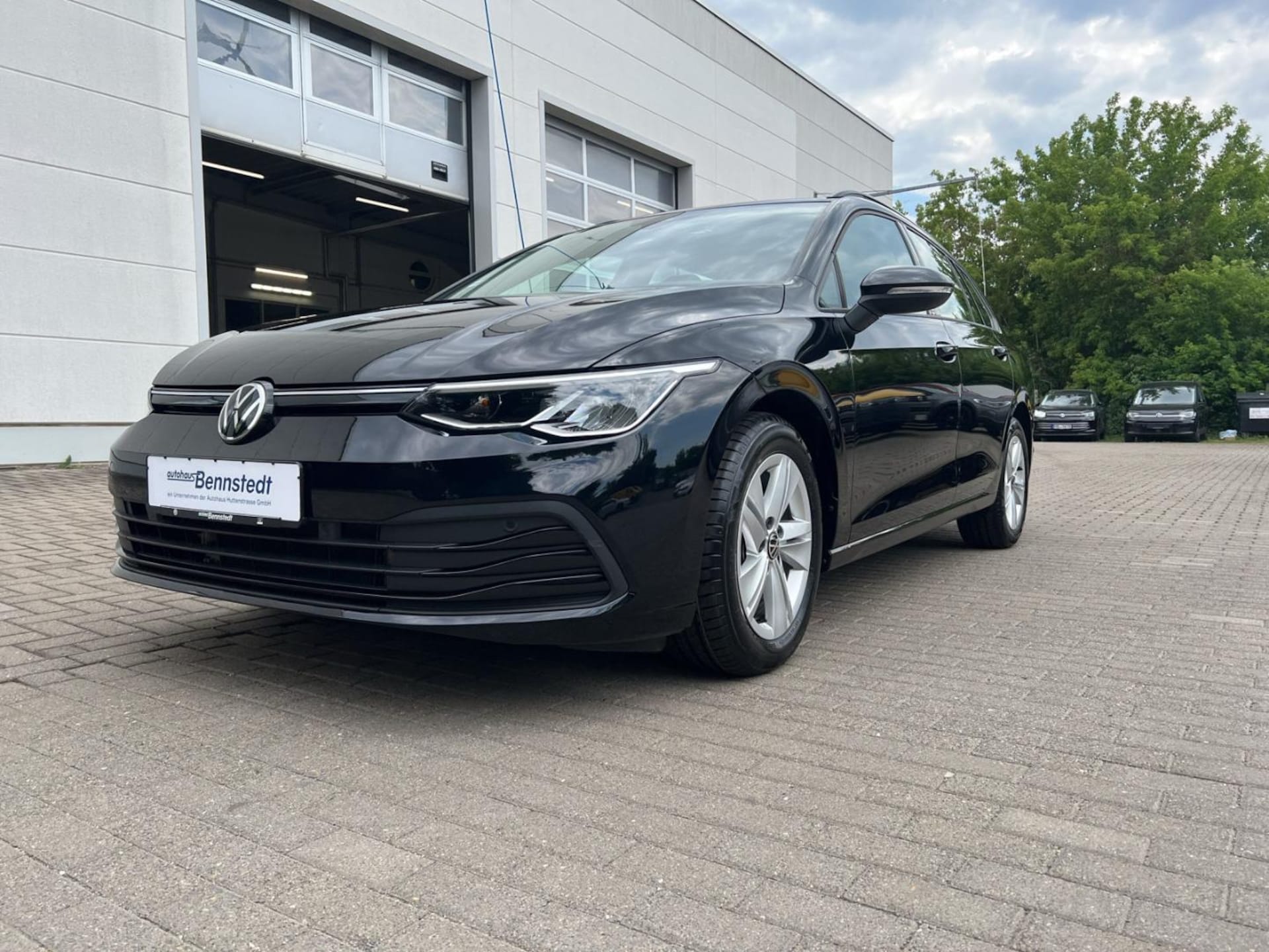 Volkswagen Golf Variant Life
