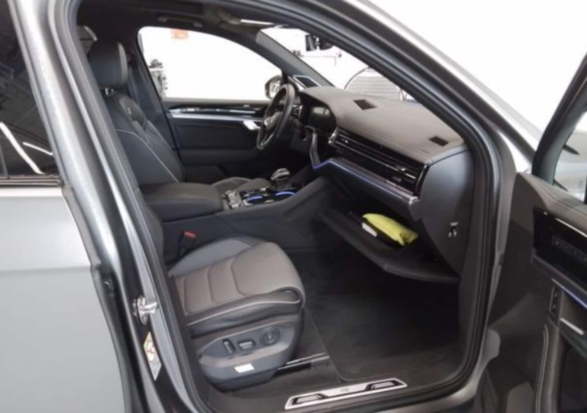 Volkswagen Touareg R-Line