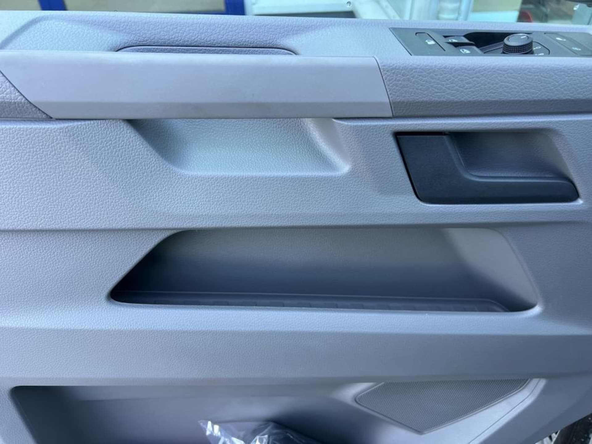 Volkswagen T6.1 Transporter Kasten kurzer Radstand