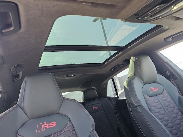 2026 Audi RS Q8 SUV performance