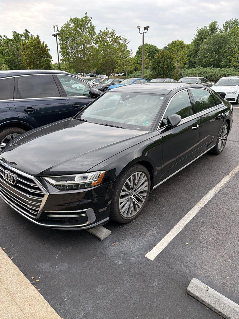 2019 Audi A8 55 TFSI L quattro Tiptronic's photo