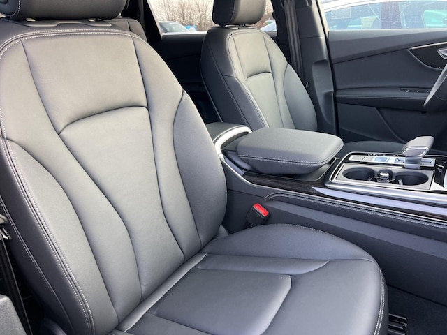 2026 Audi Q7 Premium Plus - Photo 12