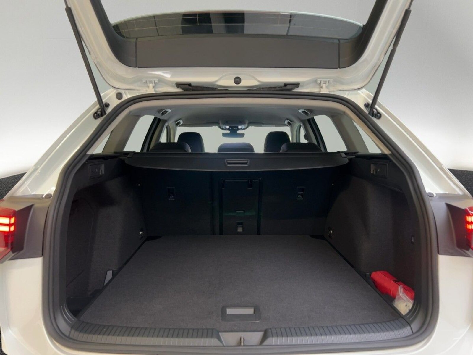Volkswagen Golf Variant – Bild 7