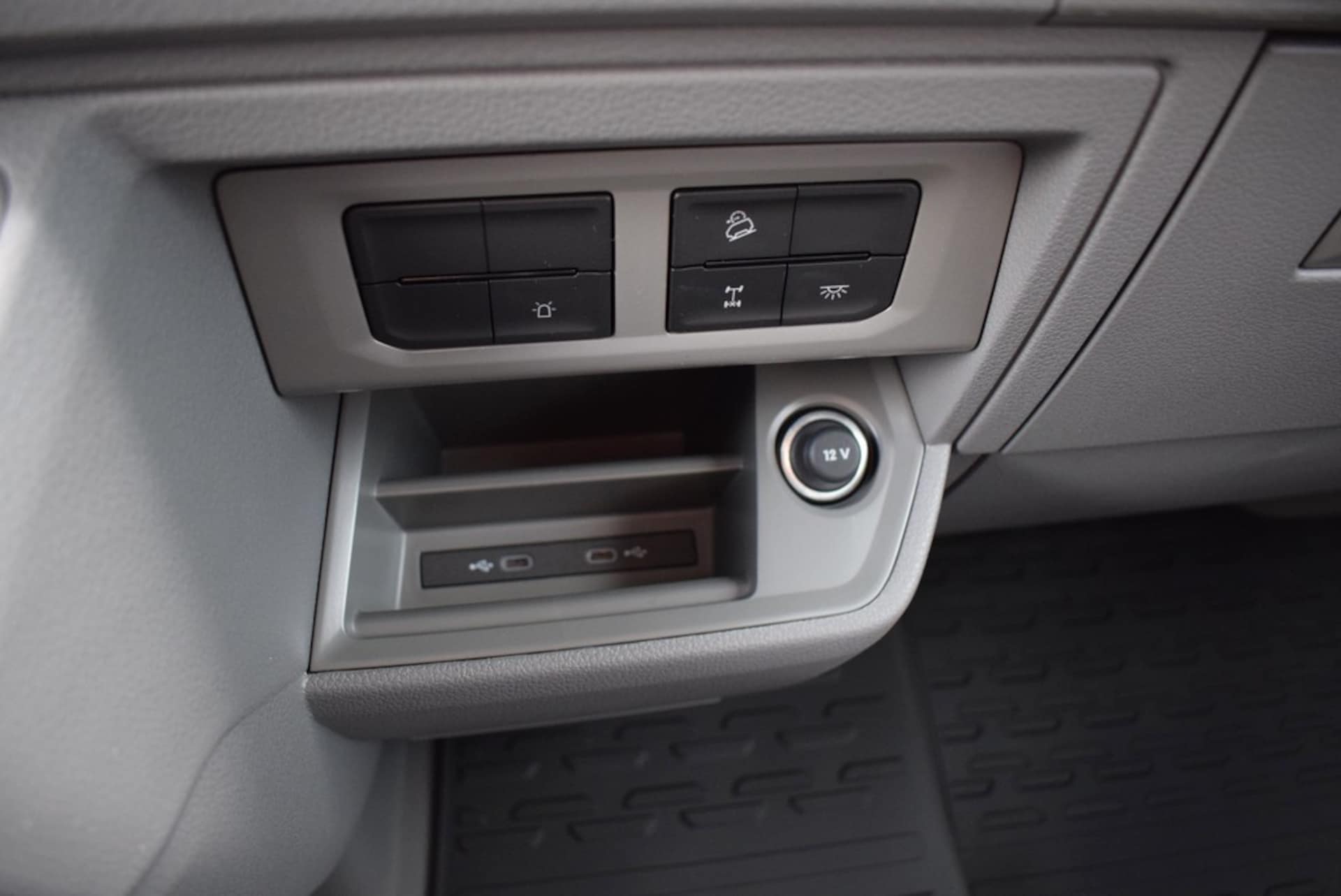 Volkswagen Crafter Kasten mittlerer Radstand