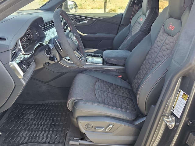 2026 Audi RS Q8 SUV performance