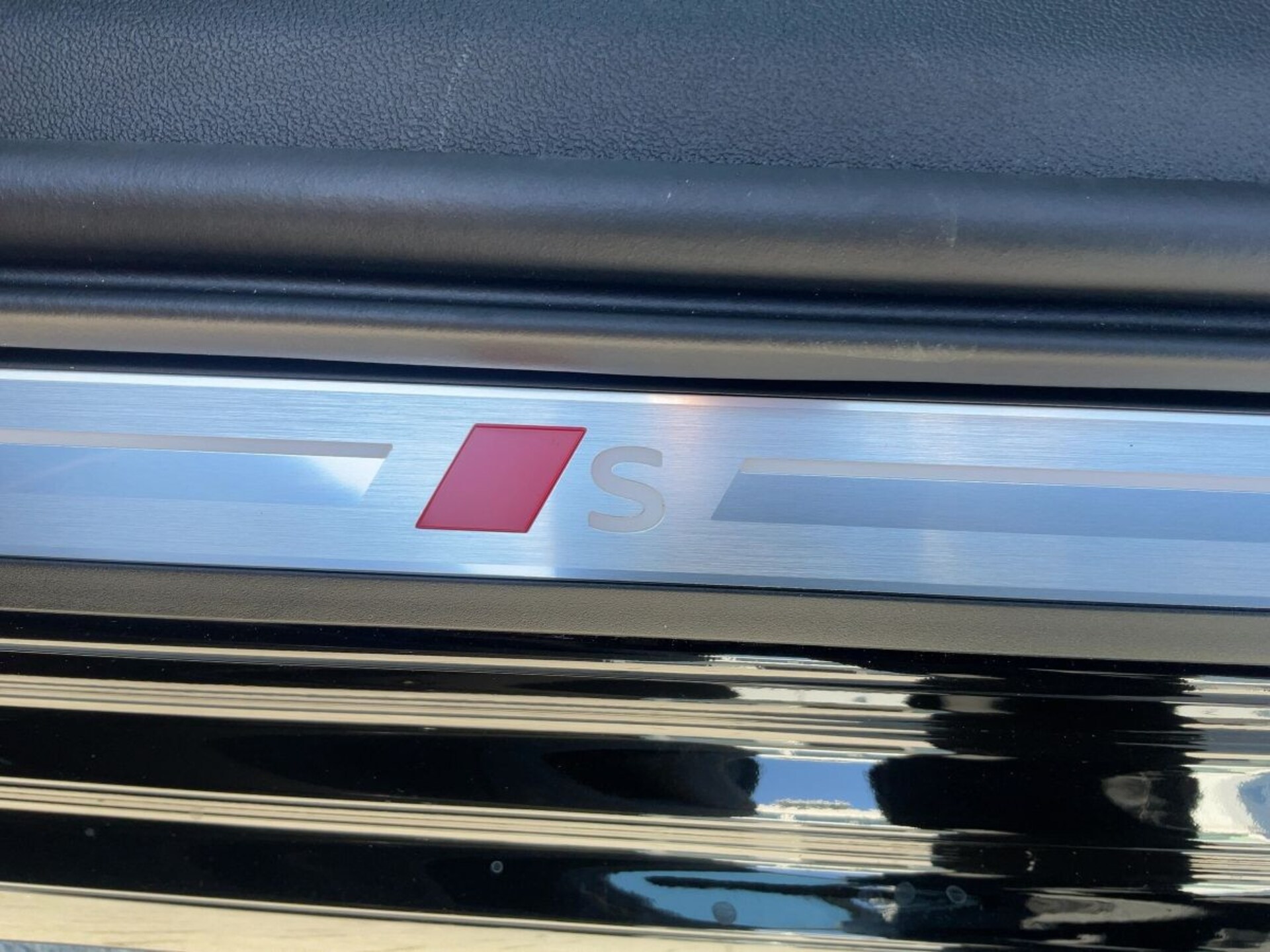 Audi A6 Avant edition one