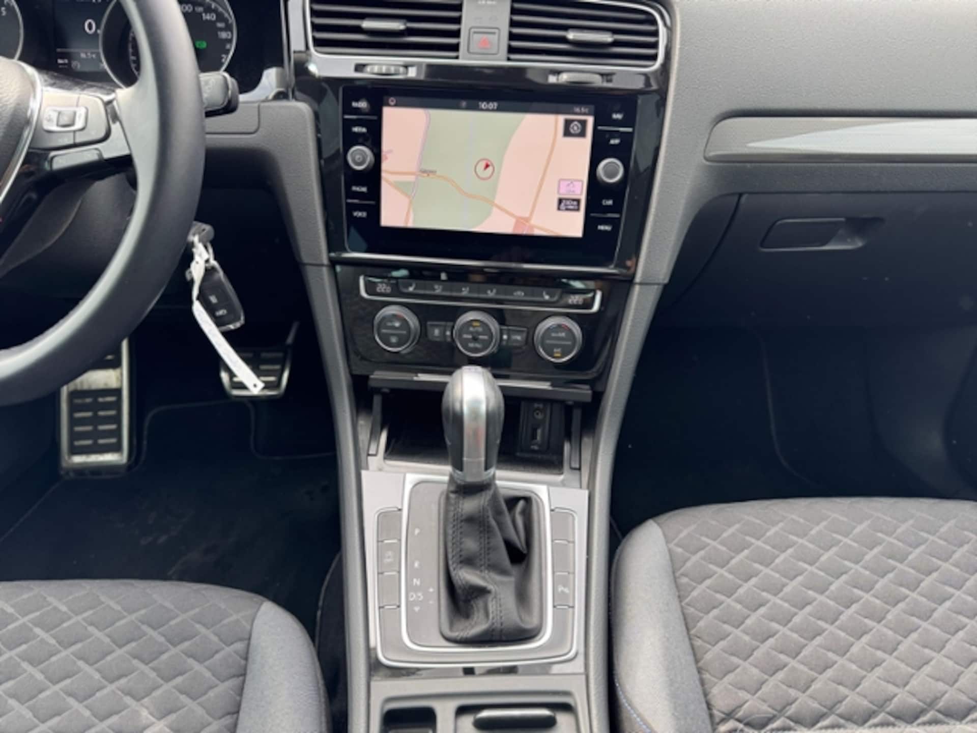 Volkswagen Golf JOIN