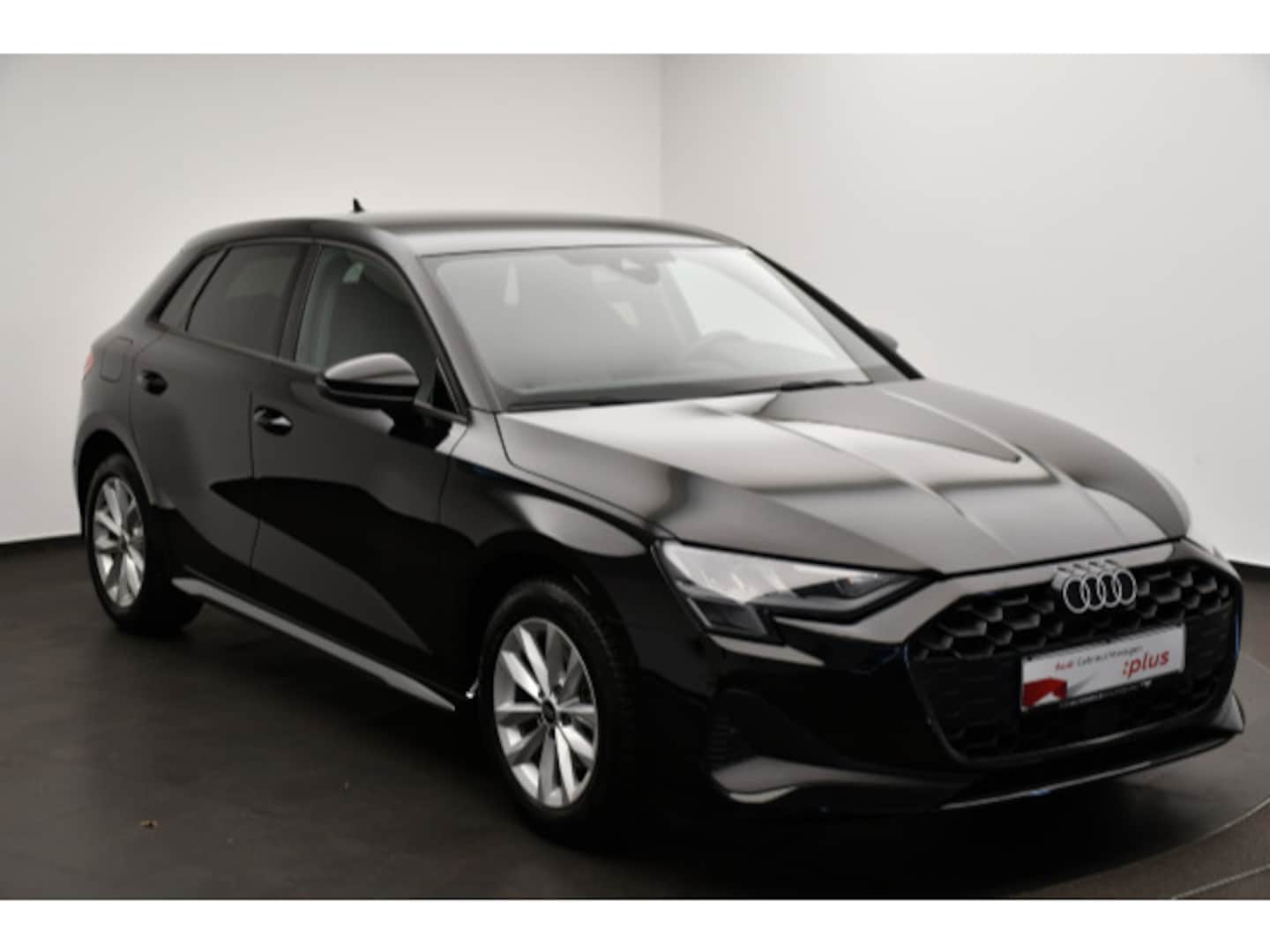 Bild über Audi A3 Sportback 35 TFSI S tronic - für weitere Informationen kontaktieren Sie den Audi Partner