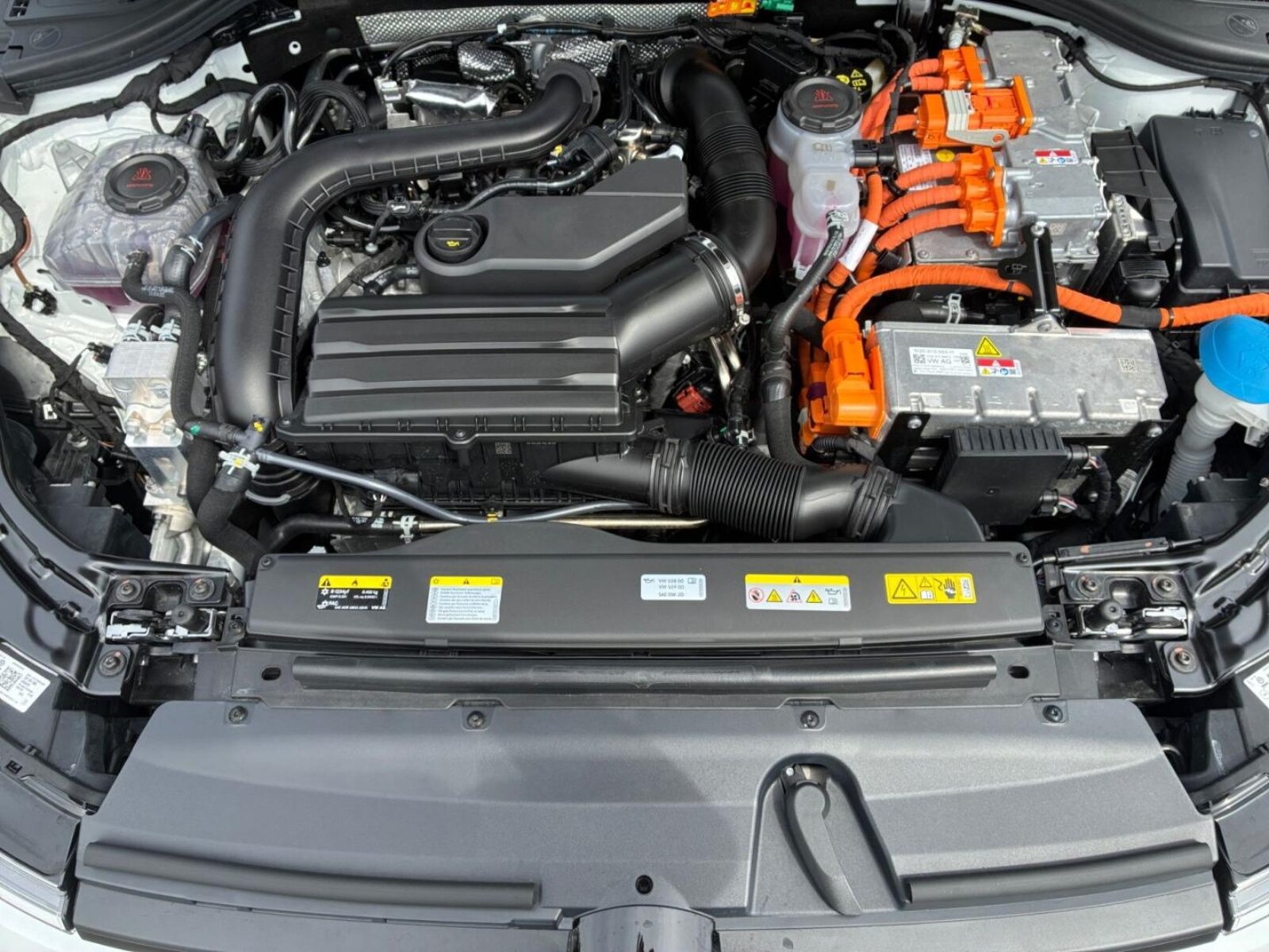Volkswagen Passat – Bild 10