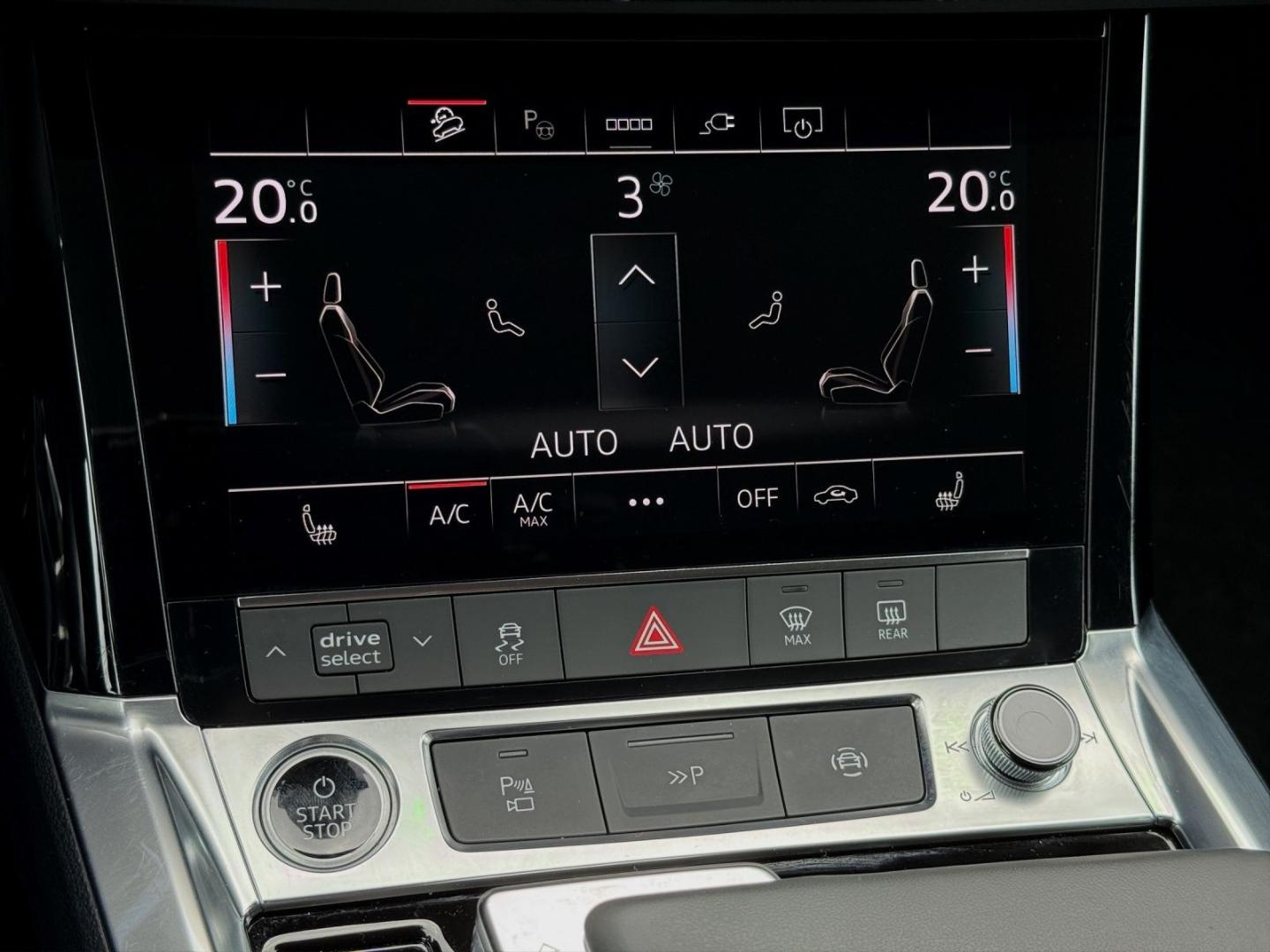 Image about Audi Q8 e-tron S line 50 e-tron quattro